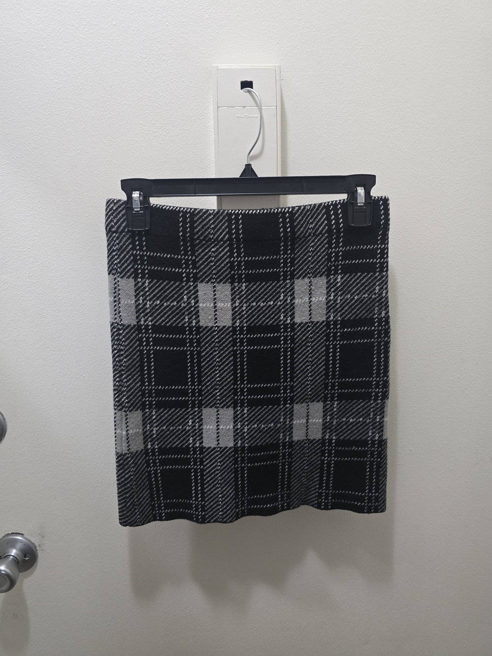 Fashion Nova Plaid Knit Mini Skirt - Picture 3 of 5